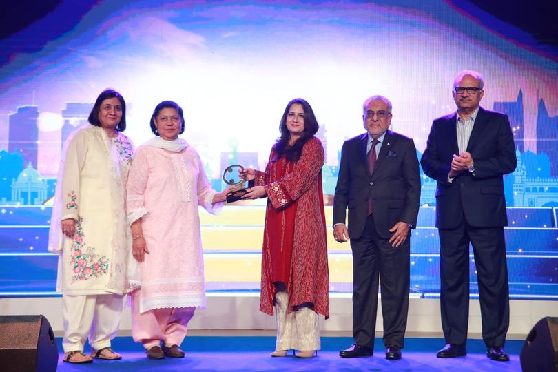 Ms. Habiba Habib & Ms. Shama Jivanjee receiving the KE Award 2022